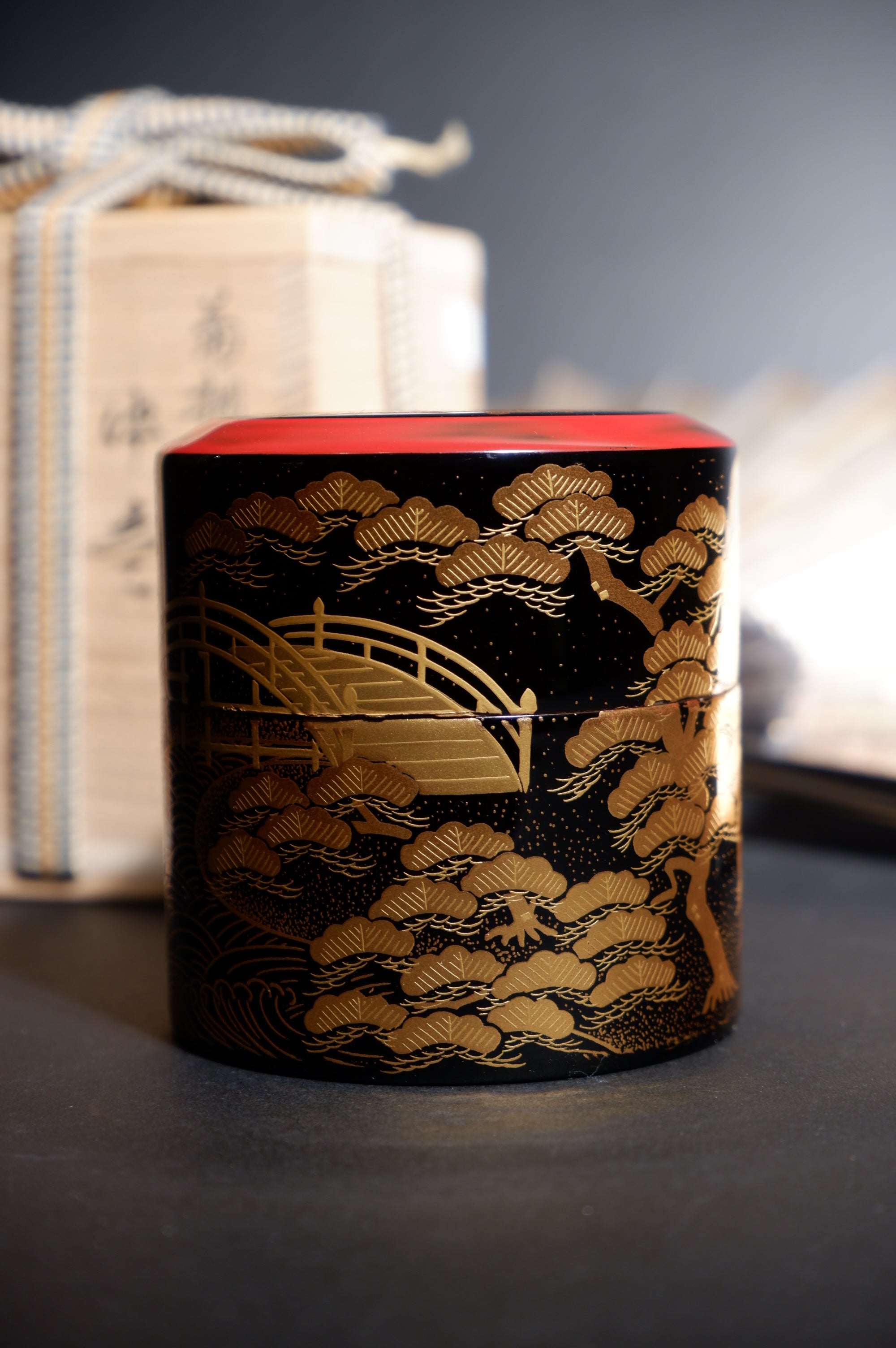 Chrysanthemum and Paulownia Maki-e Natsume (Tea Caddy) with Gold Decoration by Yamashita Tai-en